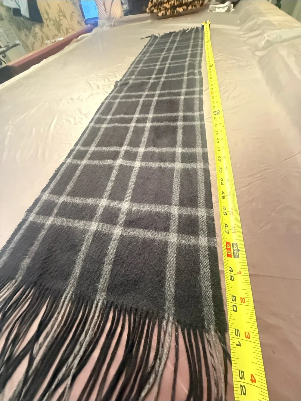Geoffrey Beene Cashmere Black and Gray Plaid Fringe Scarf